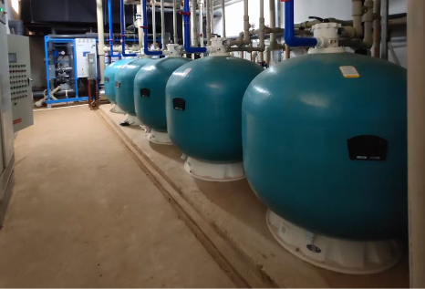 蘑菇视频在线官网設備機房中運行的過濾砂缸