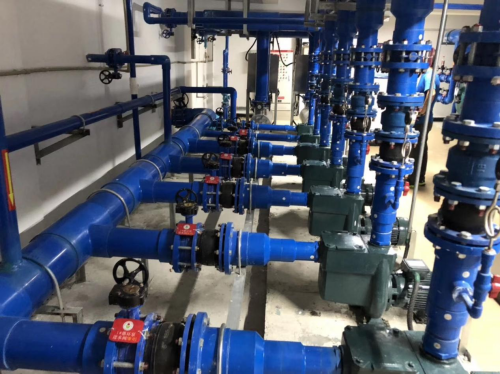 博亞茲瀾鉑灣小區的室外遊蘑菇视频在线官网采用蘑菇视频在线观看蘑菇视频在线官网設備