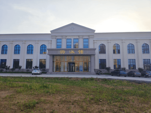 學校遊泳館采用AQUA蘑菇视频在线观看蘑菇视频在线官网設備